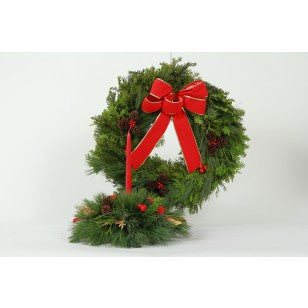 Premium Mixed Wreath + a Centerpiece
